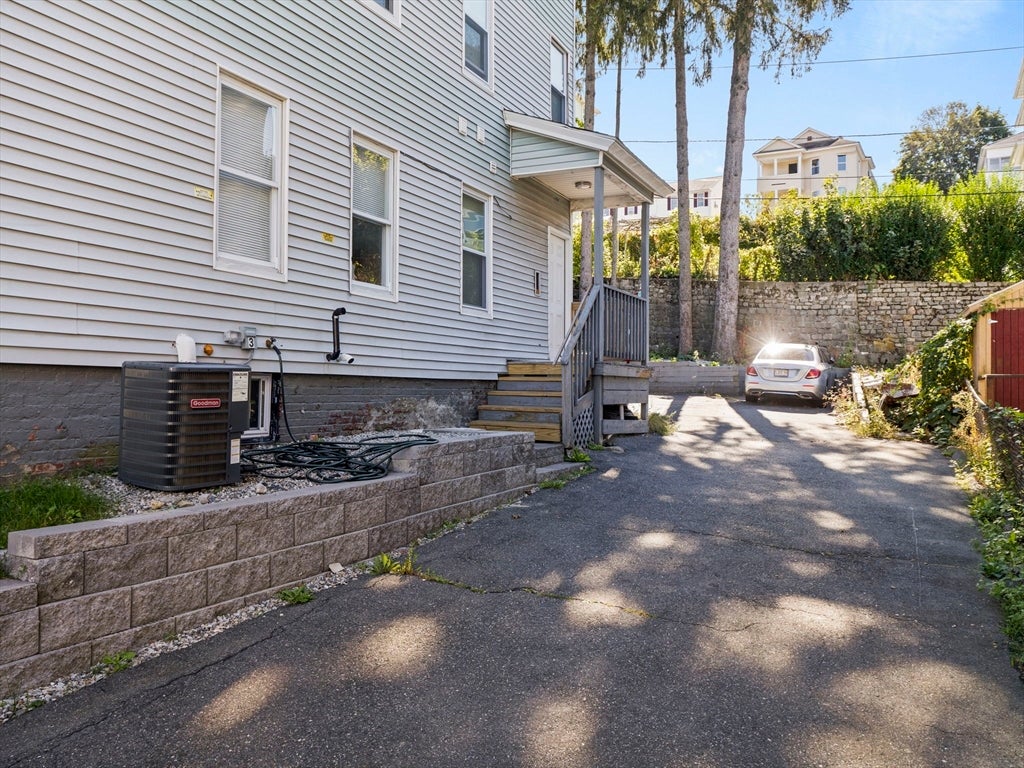 12 Alpine St #2, Worcester, MA, 12 Alpine St #2, Worcester, MA Photo #35