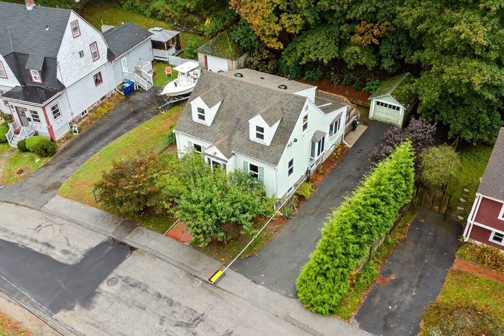14 Howard Ct.