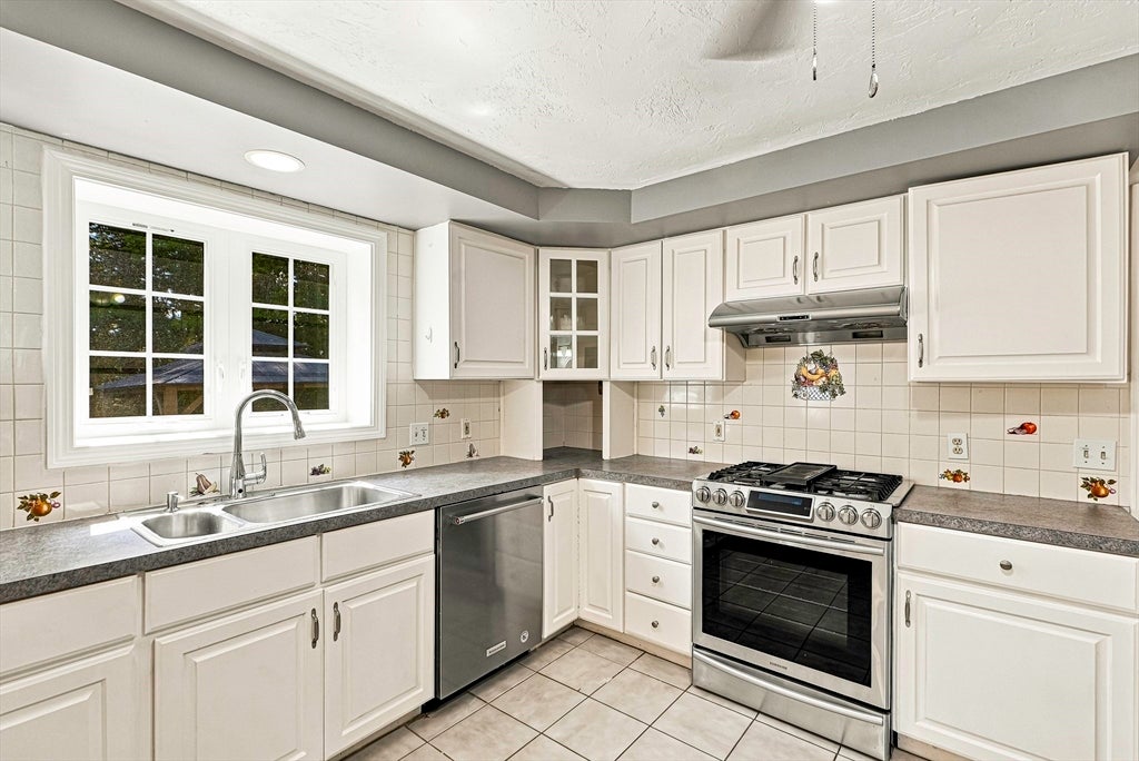 22 Stoney Hill Rd
