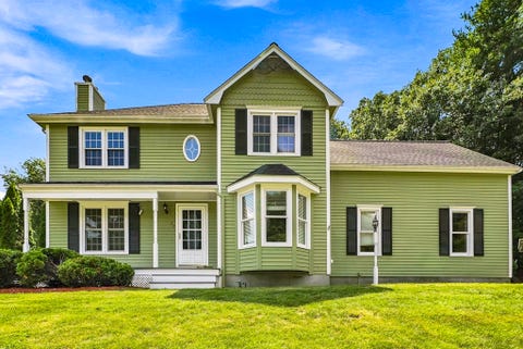 Photo of 22 Stoney Hill Rd, Shrewsbury, MA 01545 (MLS # 73563551)