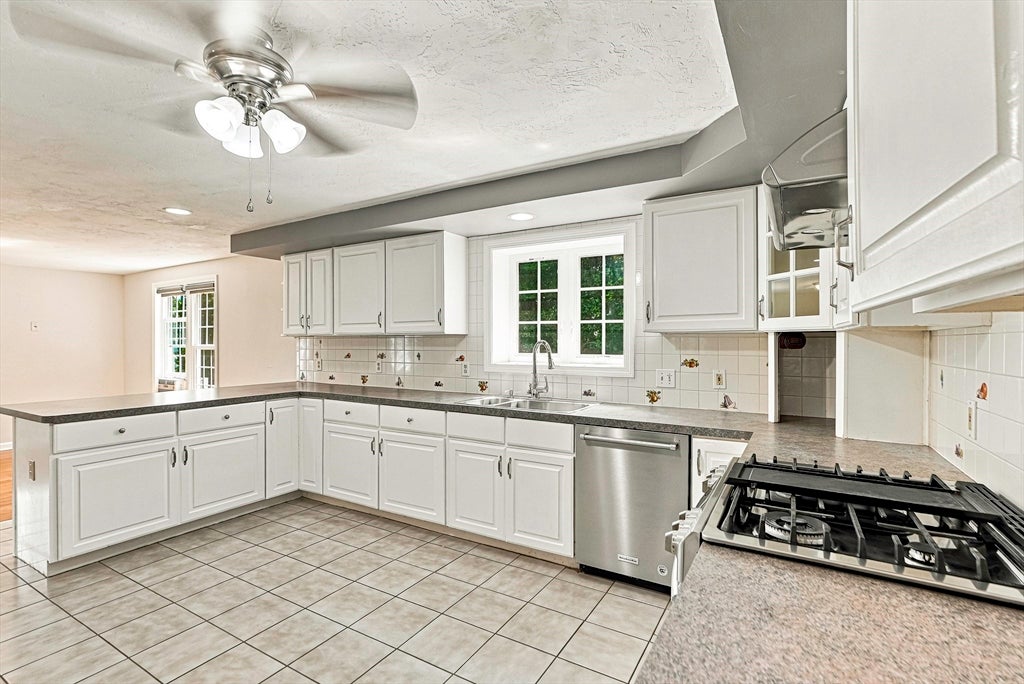 22 Stoney Hill Rd