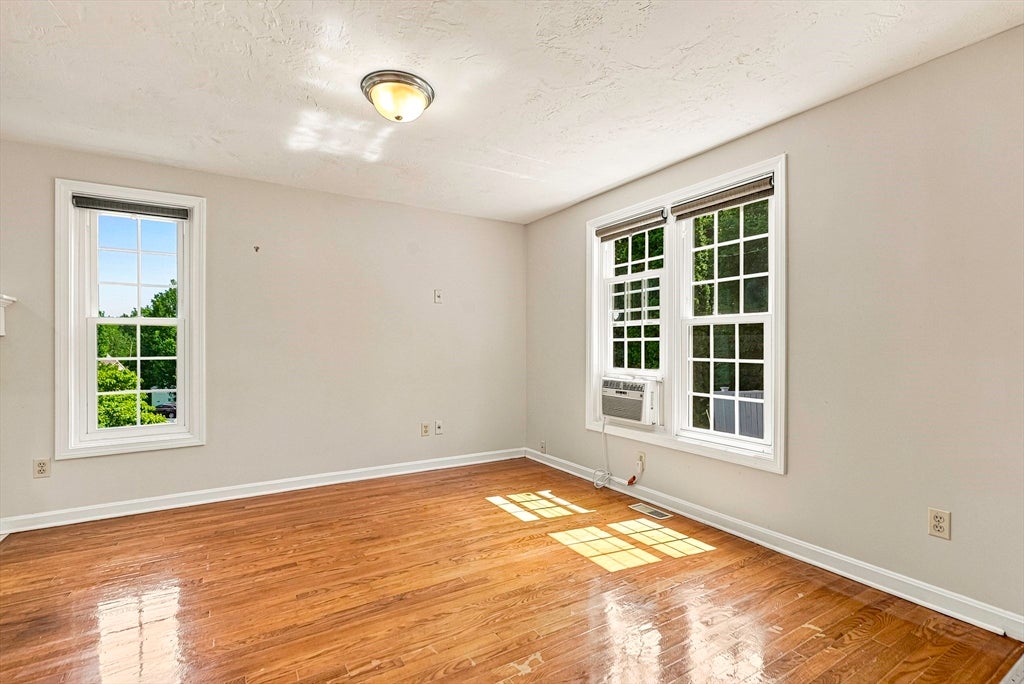 22 Stoney Hill Rd, Shrewsbury, MA, 22 Stoney Hill Rd, Shrewsbury, MA Photo #19