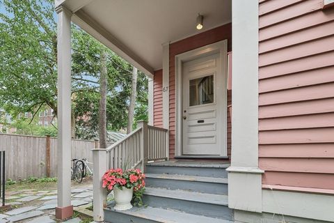 67 Walker St 3 Cambridge MA 02138