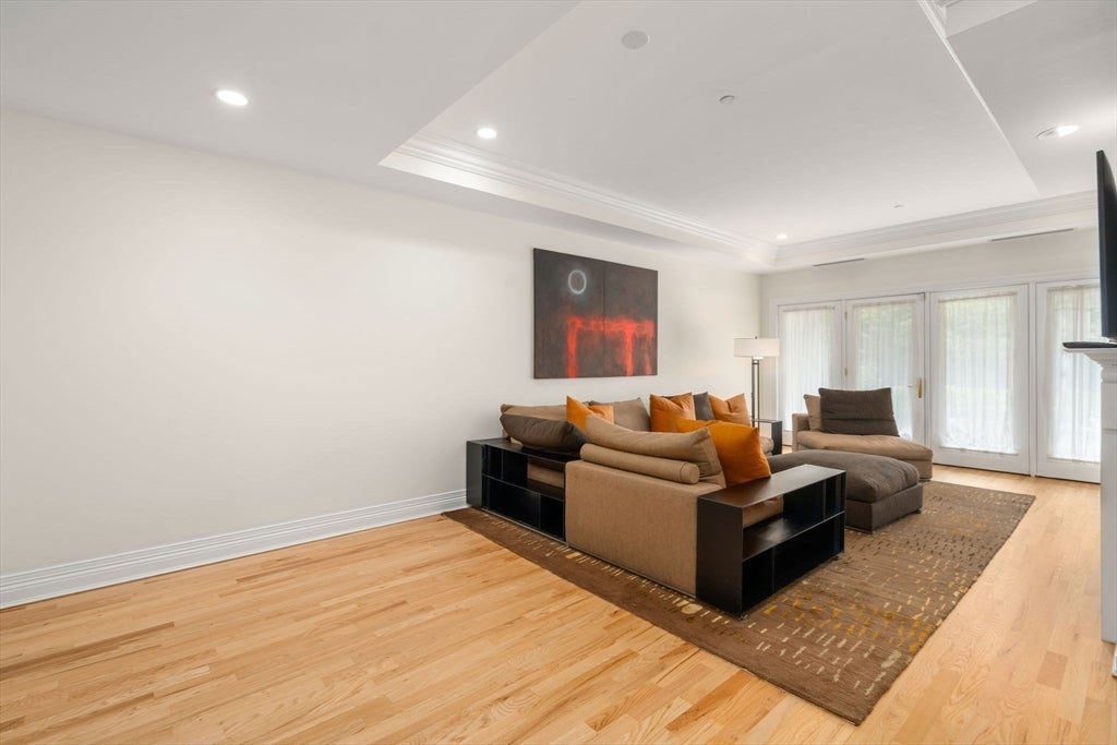 630 Hammond St #104, Brookline, MA Photo #6