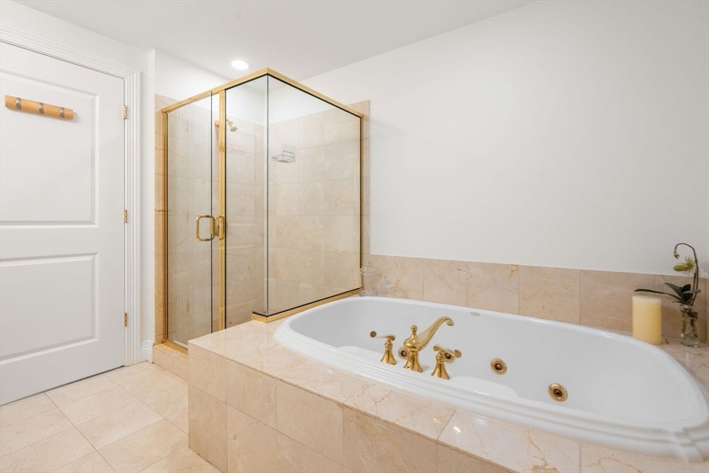 630 Hammond St #104, Brookline, MA Photo #15