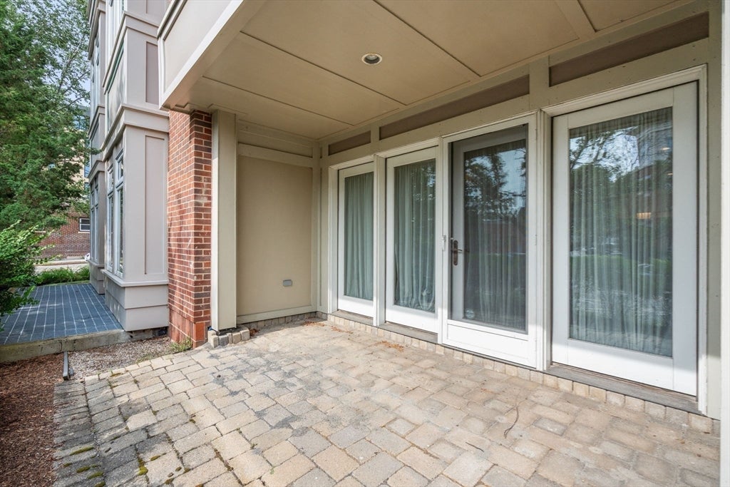 630 Hammond St #104, Brookline, MA Photo #12