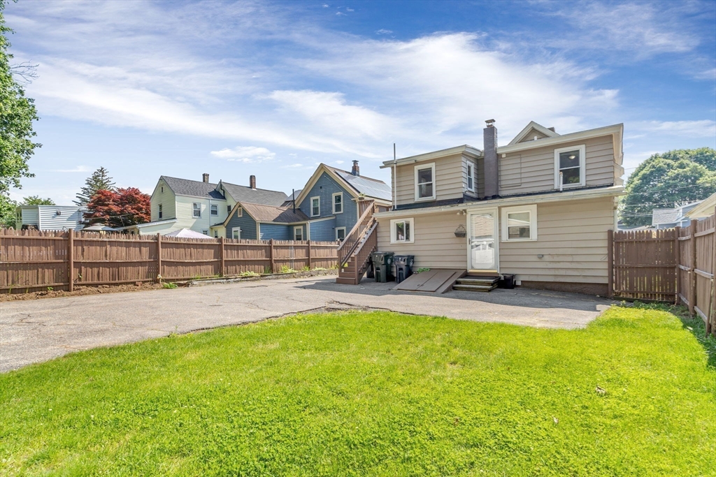 35 Boudreau Ave