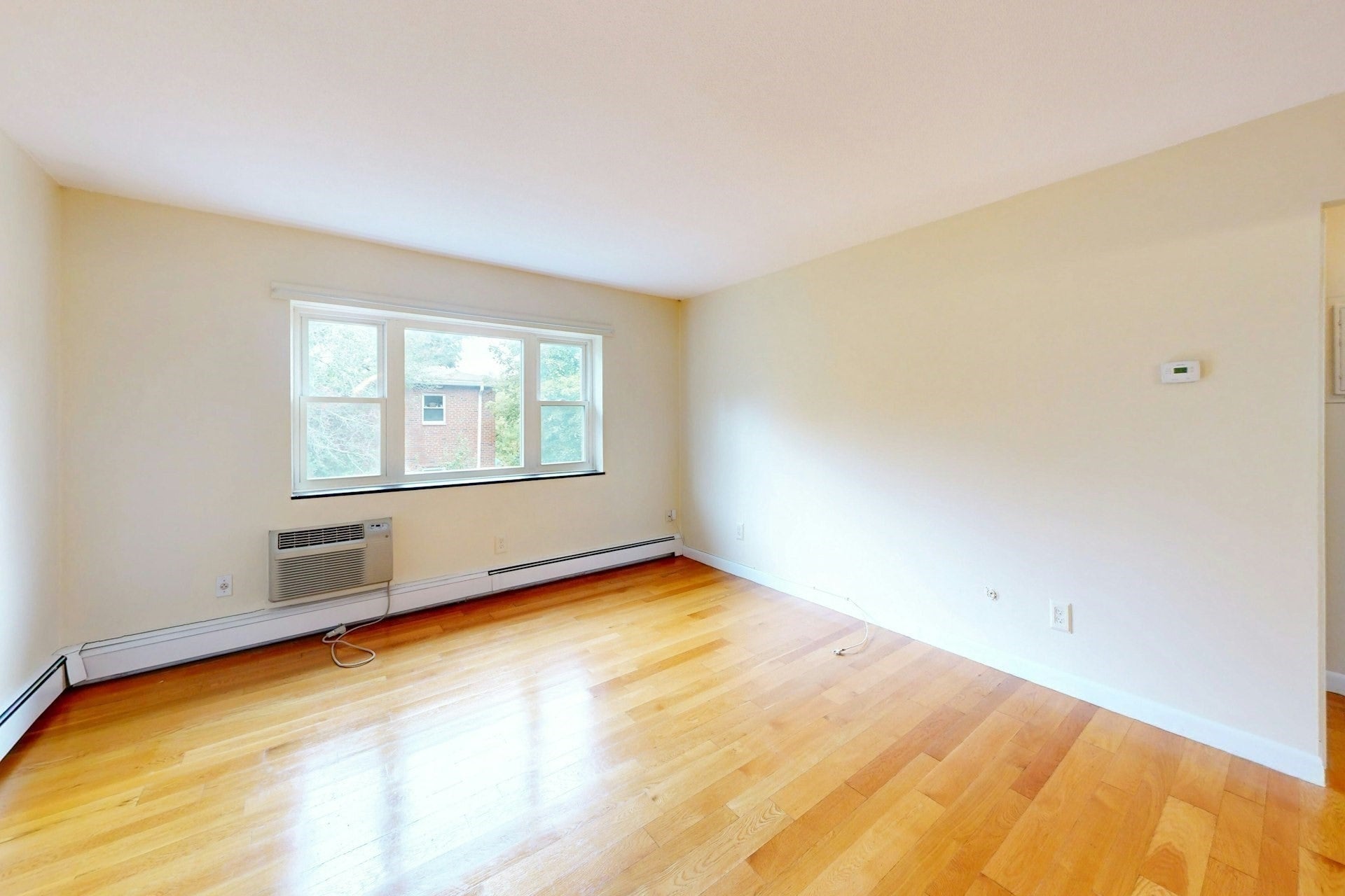89 Walnut St #5, Newton, MA, 89 Walnut St #5, Newton, MA Photo #6