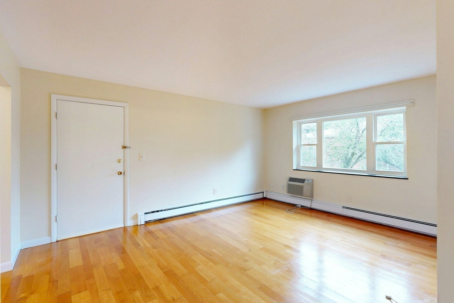 89 Walnut St #5, Newton, MA, 89 Walnut St #5, Newton, MA Photo #7