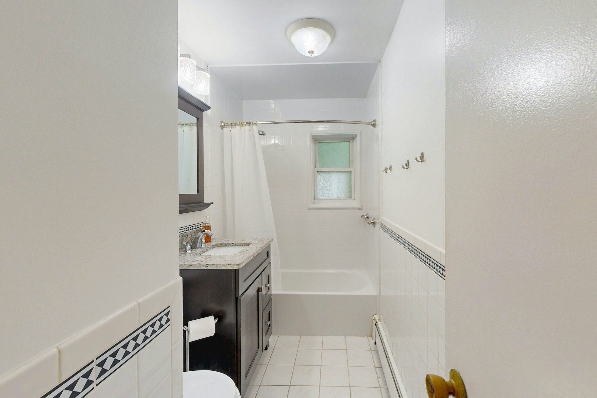 89 Walnut St #5, Newton, MA, 89 Walnut St #5, Newton, MA Photo #10