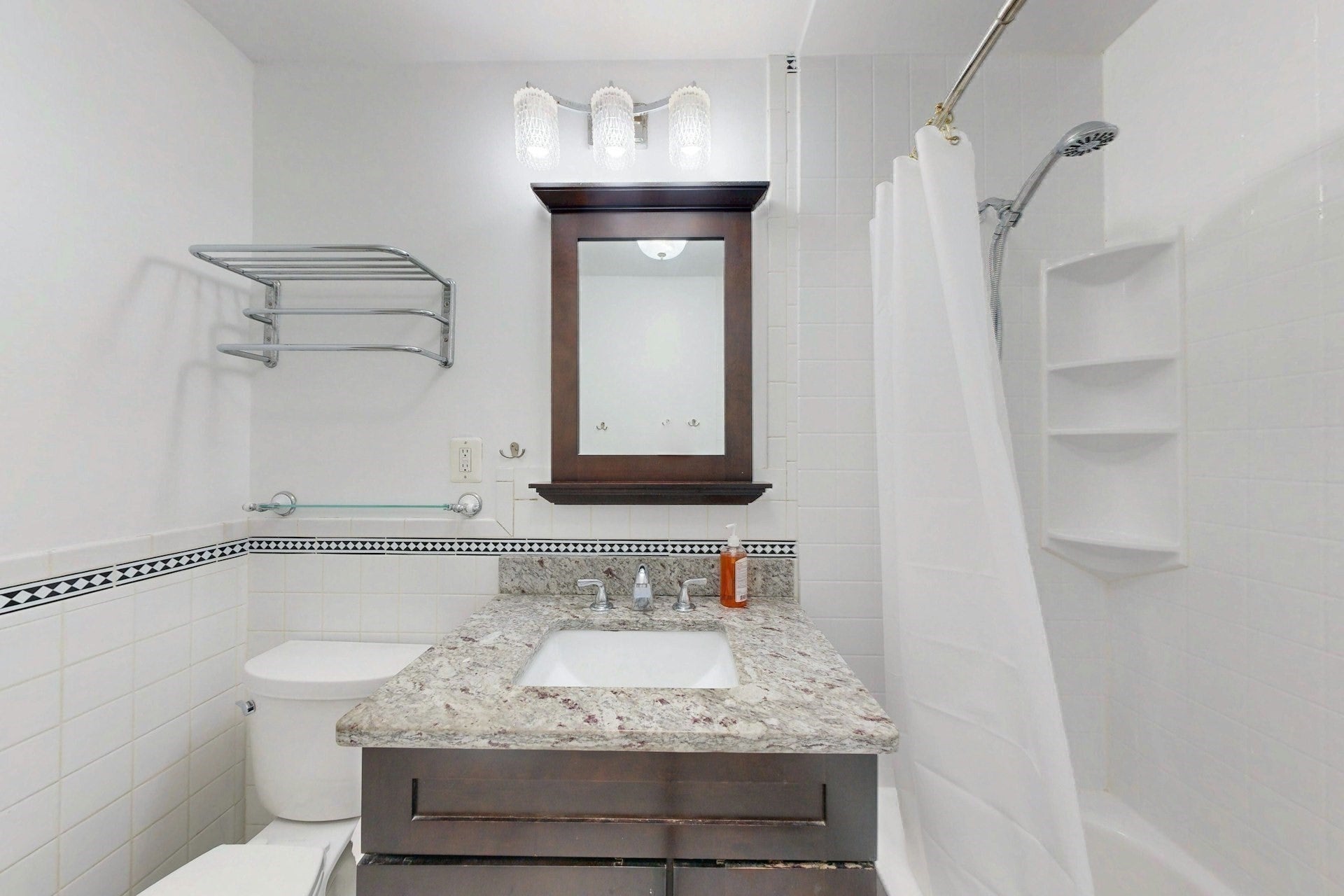 89 Walnut St #5, Newton, MA, 89 Walnut St #5, Newton, MA Photo #11