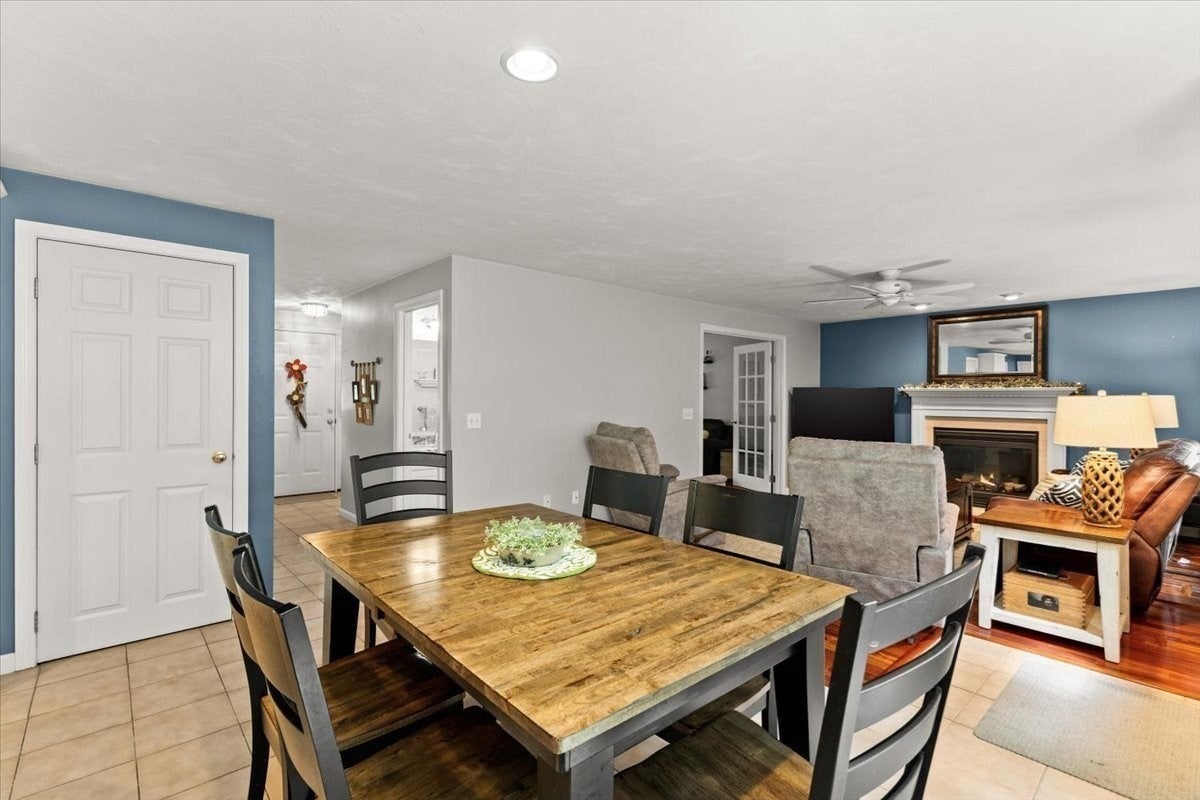 194 Woodlawn Street, Taunton, MA Photo #15