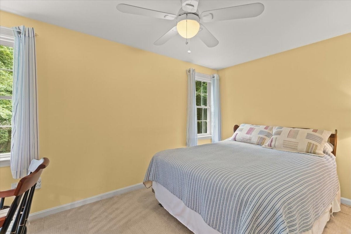 194 Woodlawn Street, Taunton, MA Photo #28