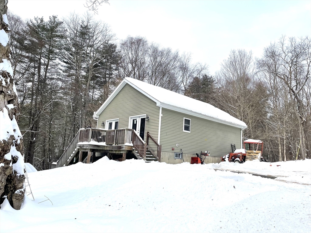 97 Lucy Fiske Rd