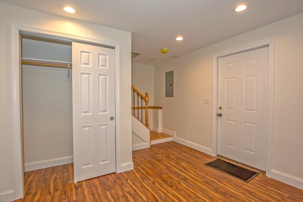 165 Sandisfield Rd