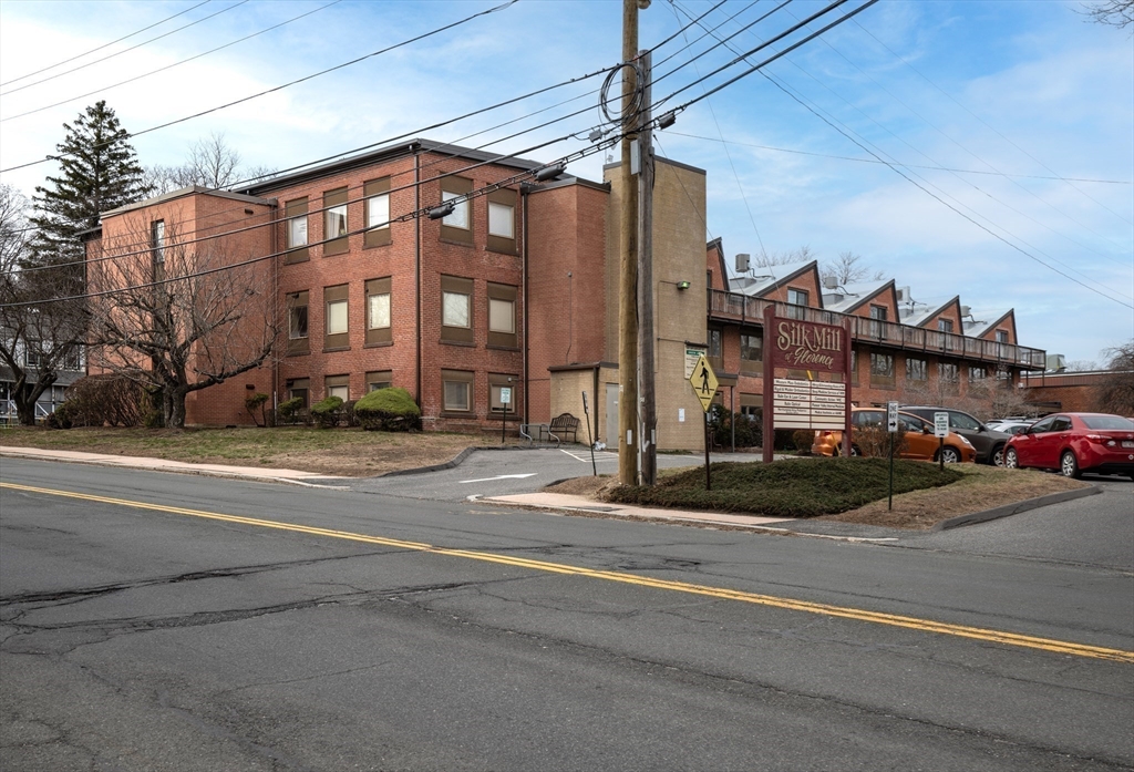 267 Locust Street 1A