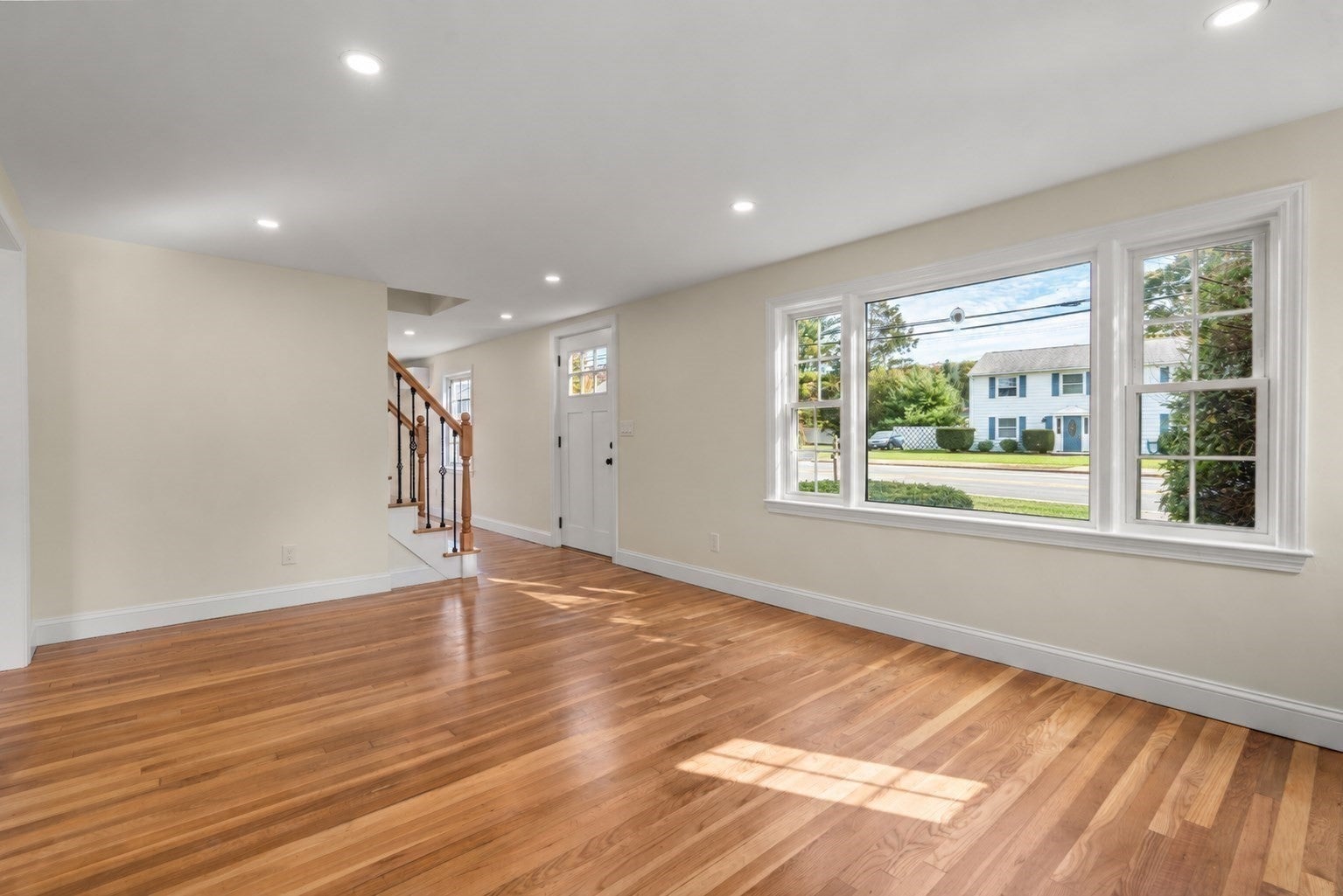 365 Lexington St, Woburn, MA, 365 Lexington St, Woburn, MA Photo #14