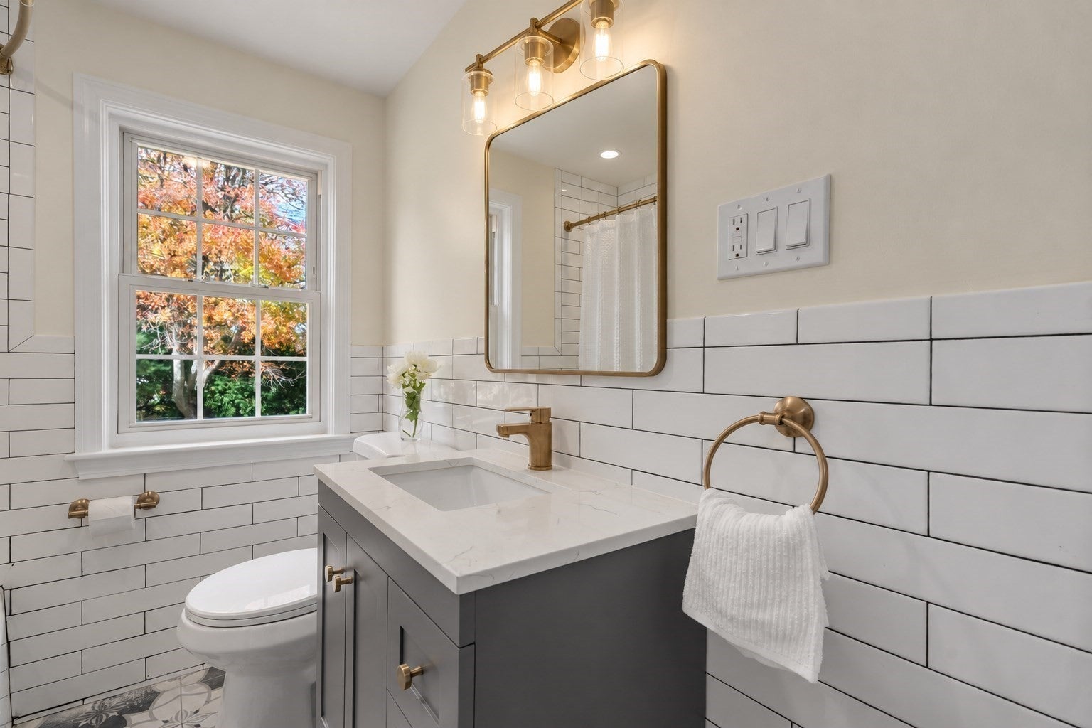 365 Lexington St, Woburn, MA, 365 Lexington St, Woburn, MA Photo #18