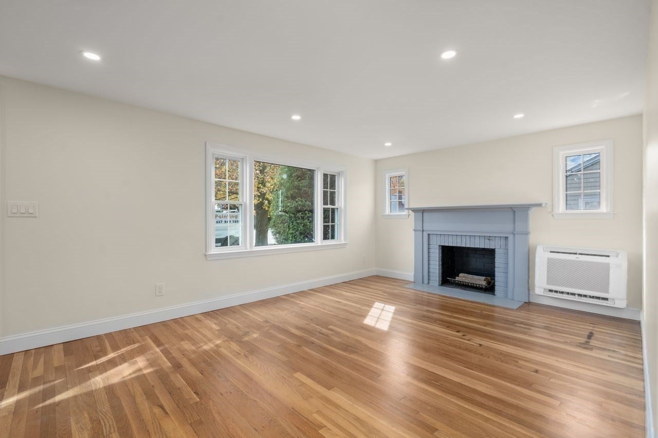 365 Lexington St, Woburn, MA, 365 Lexington St, Woburn, MA Photo #12