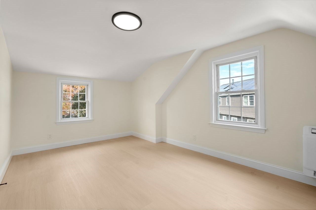 365 Lexington St, Woburn, MA, 365 Lexington St, Woburn, MA Photo #20