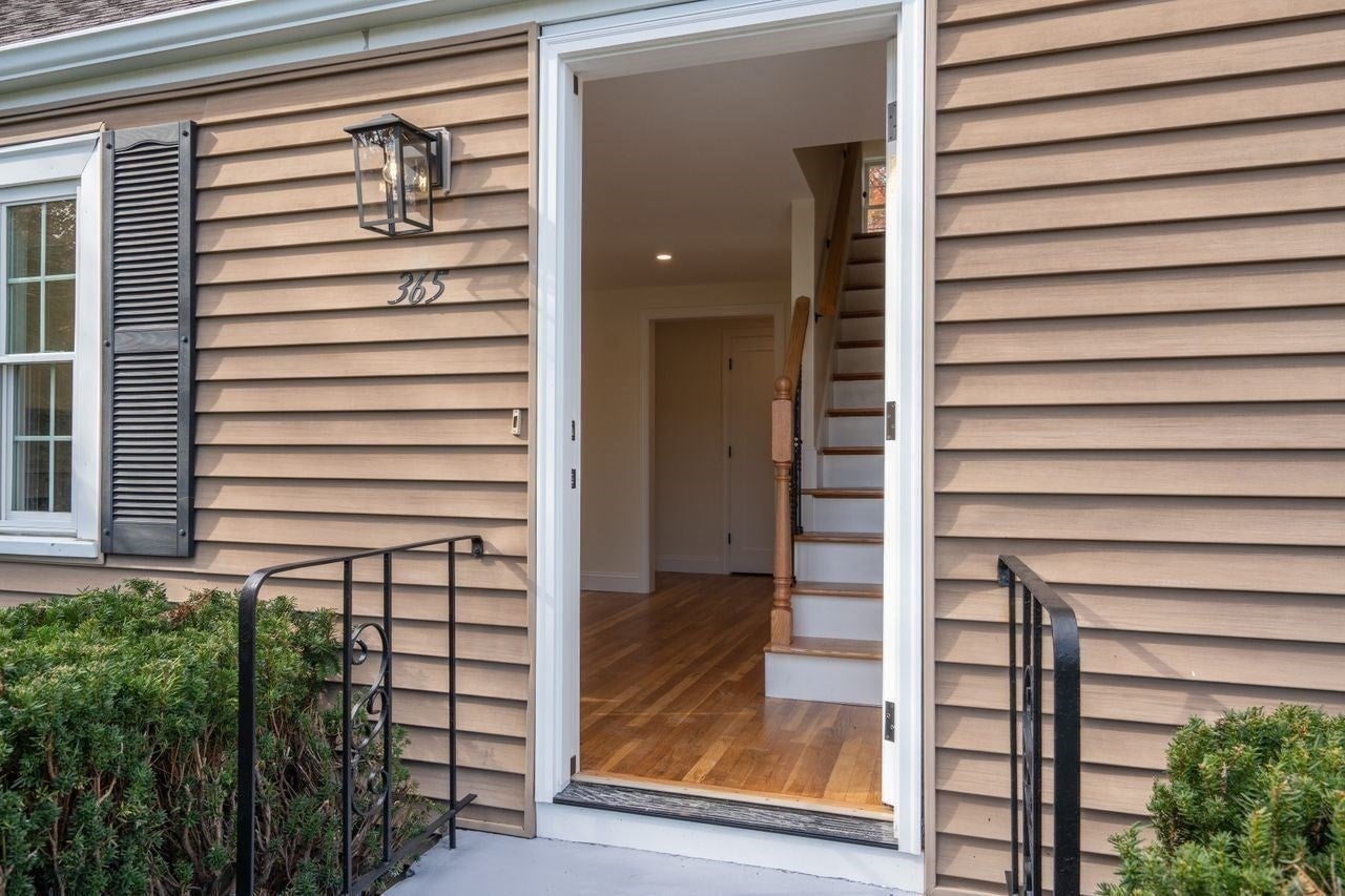 365 Lexington St, Woburn, MA, 365 Lexington St, Woburn, MA Photo #7