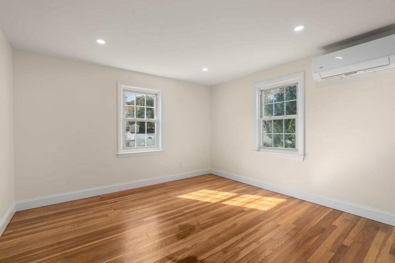 365 Lexington St, Woburn, MA, 365 Lexington St, Woburn, MA Photo #17