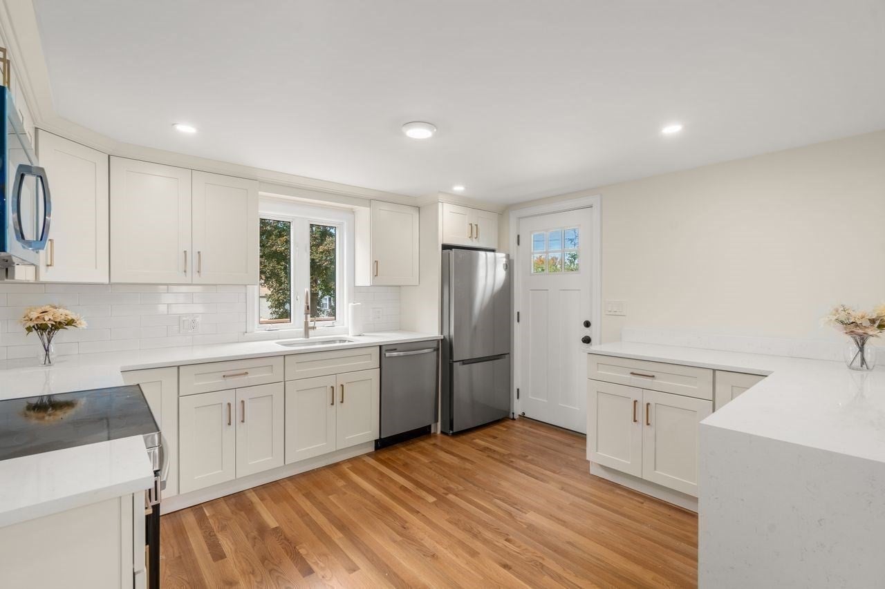 365 Lexington St, Woburn, MA, 365 Lexington St, Woburn, MA Photo #9