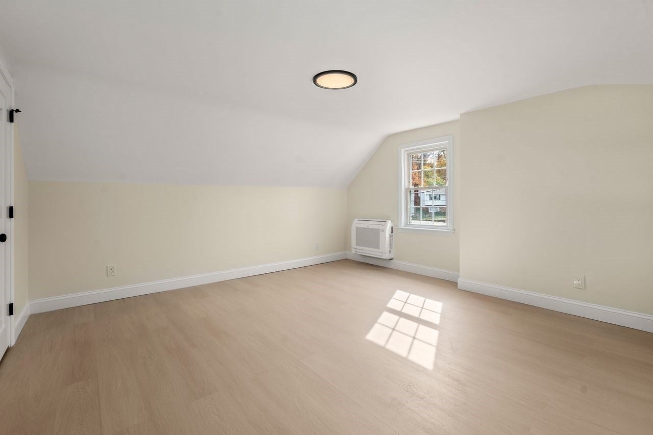 365 Lexington St, Woburn, MA, 365 Lexington St, Woburn, MA Photo #21