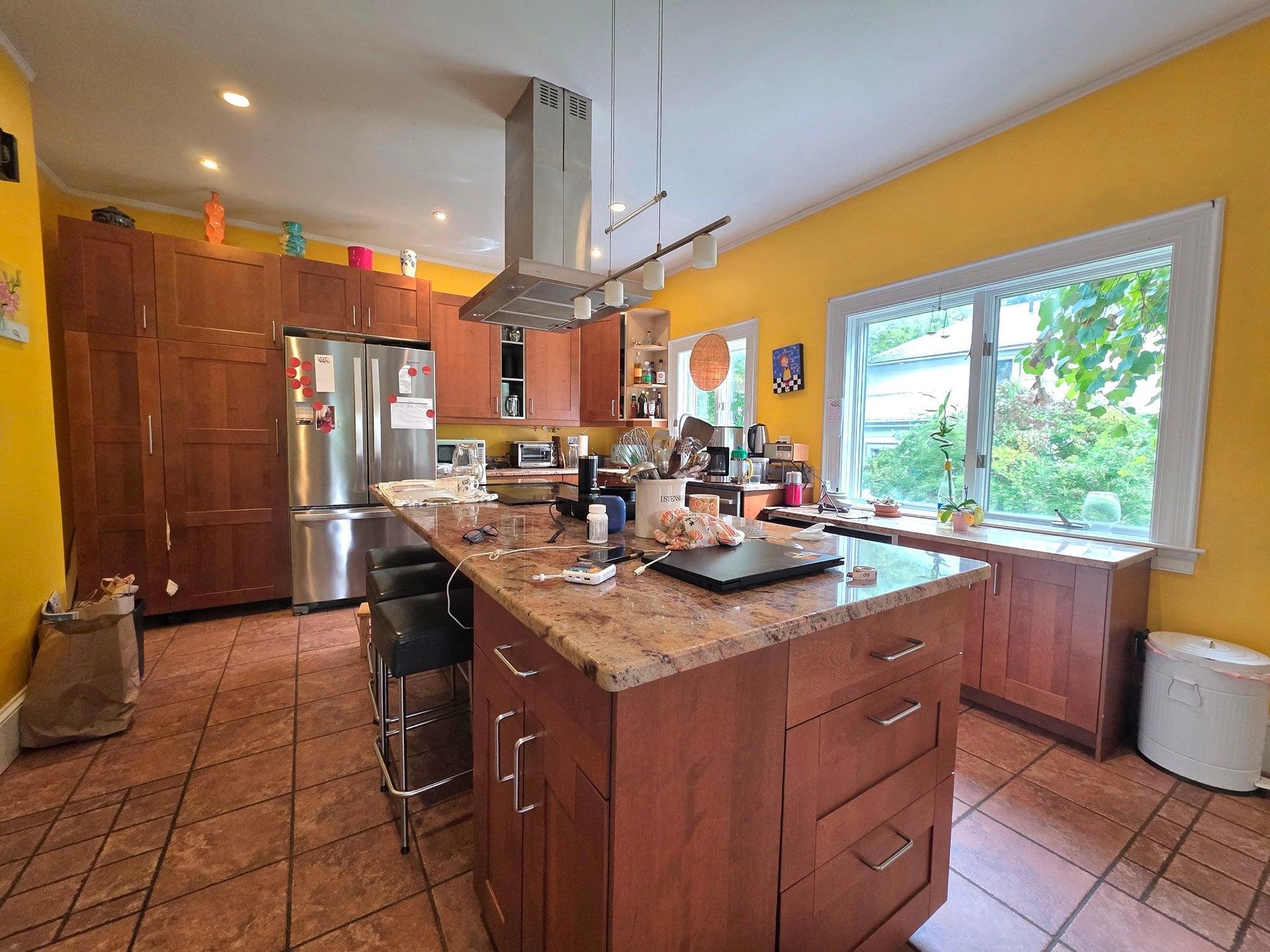 47 Barnard Ave #1, Watertown, MA Photo #1