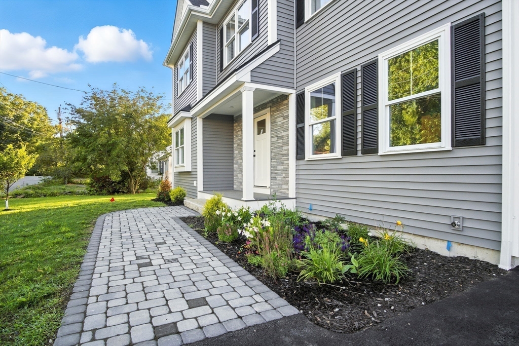 7 Locust Street