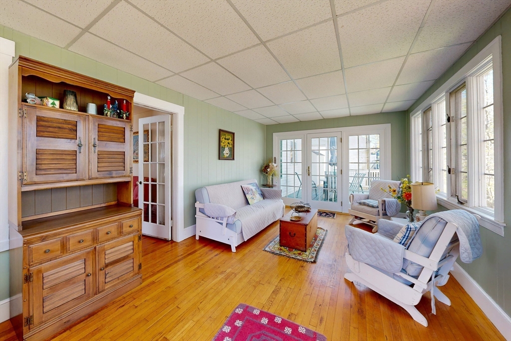 20 Baldwinville Rd.