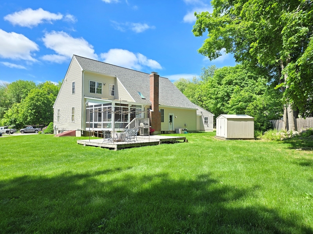 27 Christy Ln