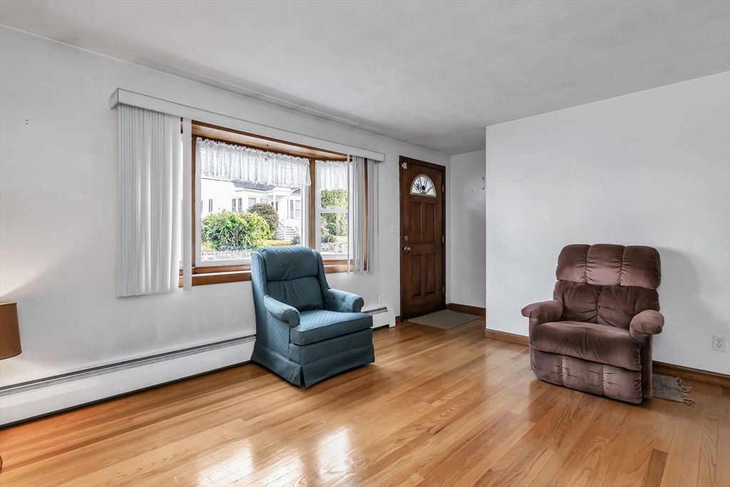 4 Bourque St