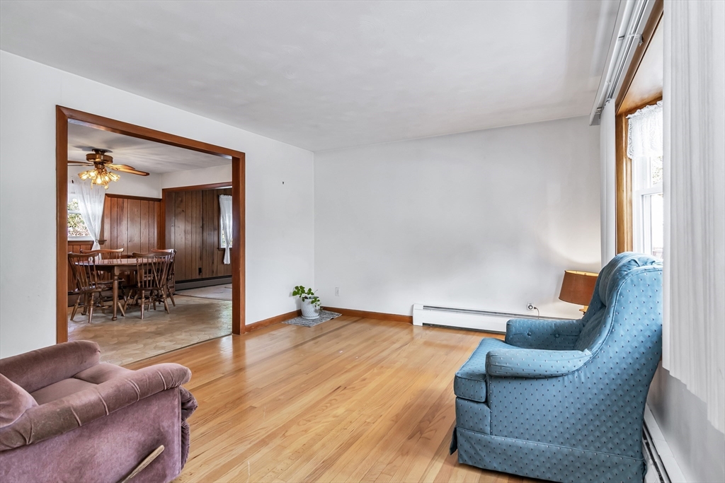 4 Bourque St
