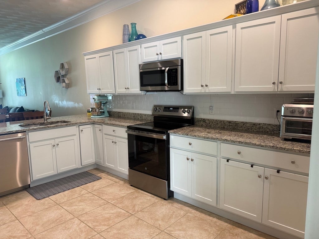 445 Berlin St 7