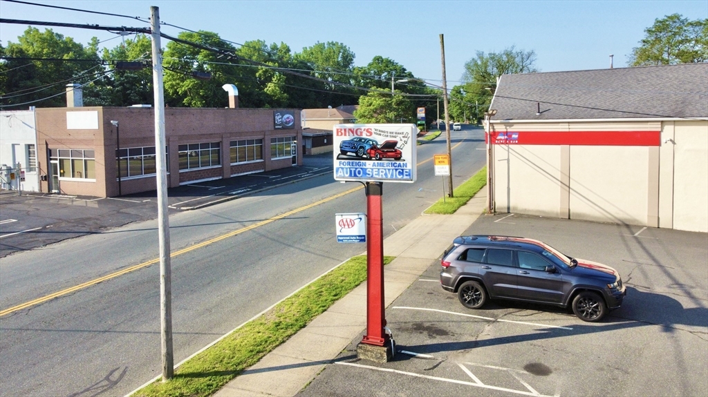 512 St. James Avenue