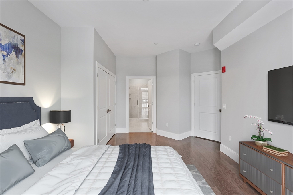 8 Sanborn Street 4008