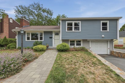 1 Middle Street Woburn MA 01801