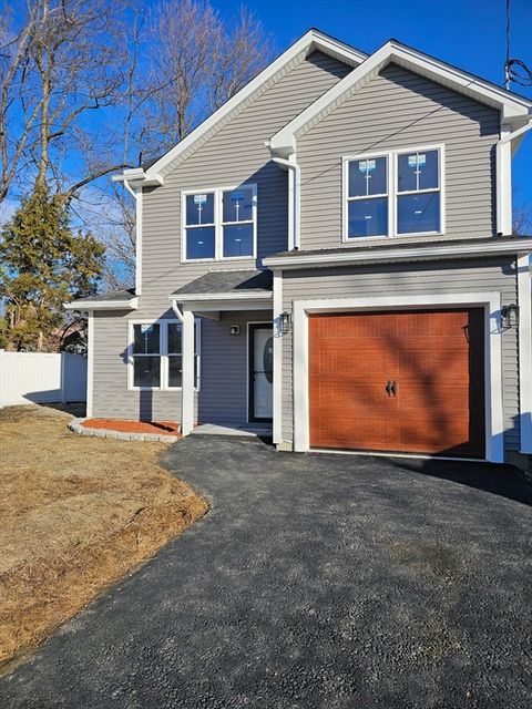 12 Benham Street Worcester MA 01604