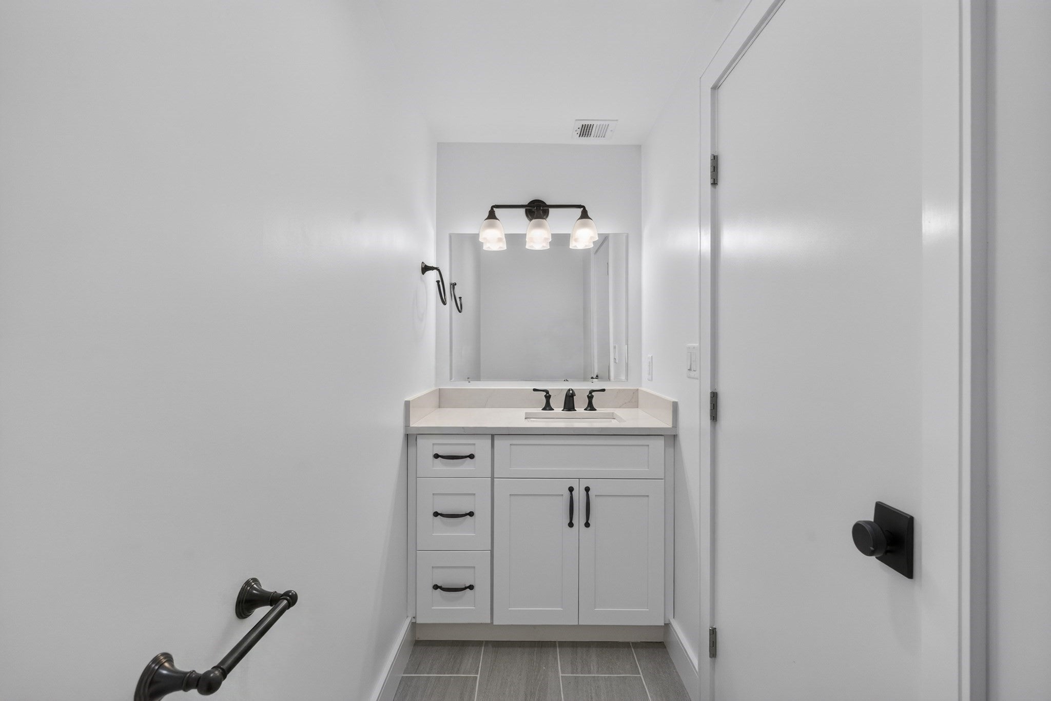 165 Everett Street #7, Boston, MA Photo #18