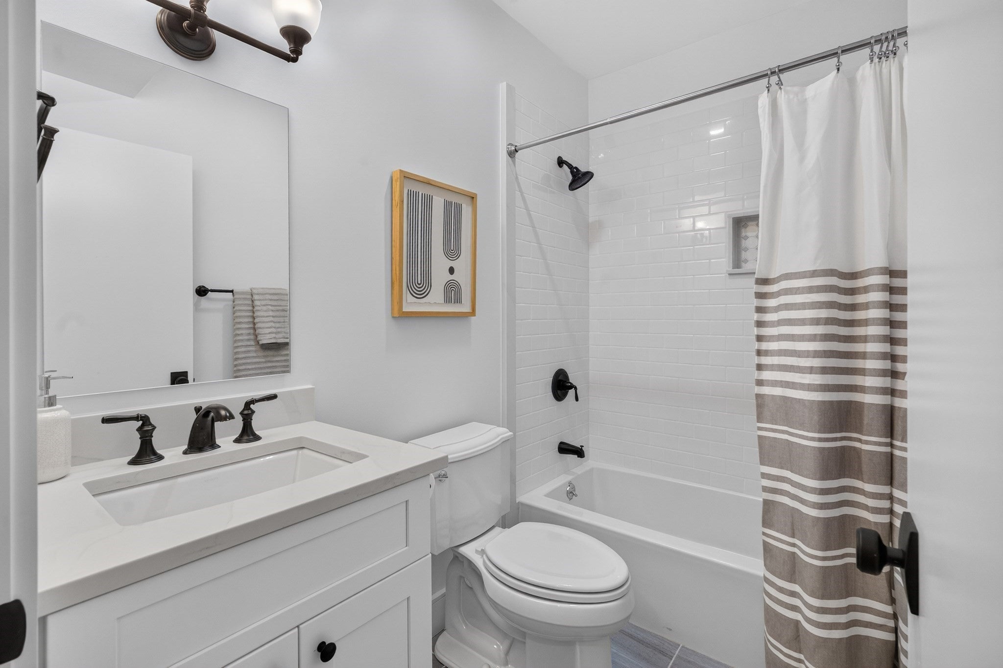 165 Everett Street #7, Boston, MA Photo #16