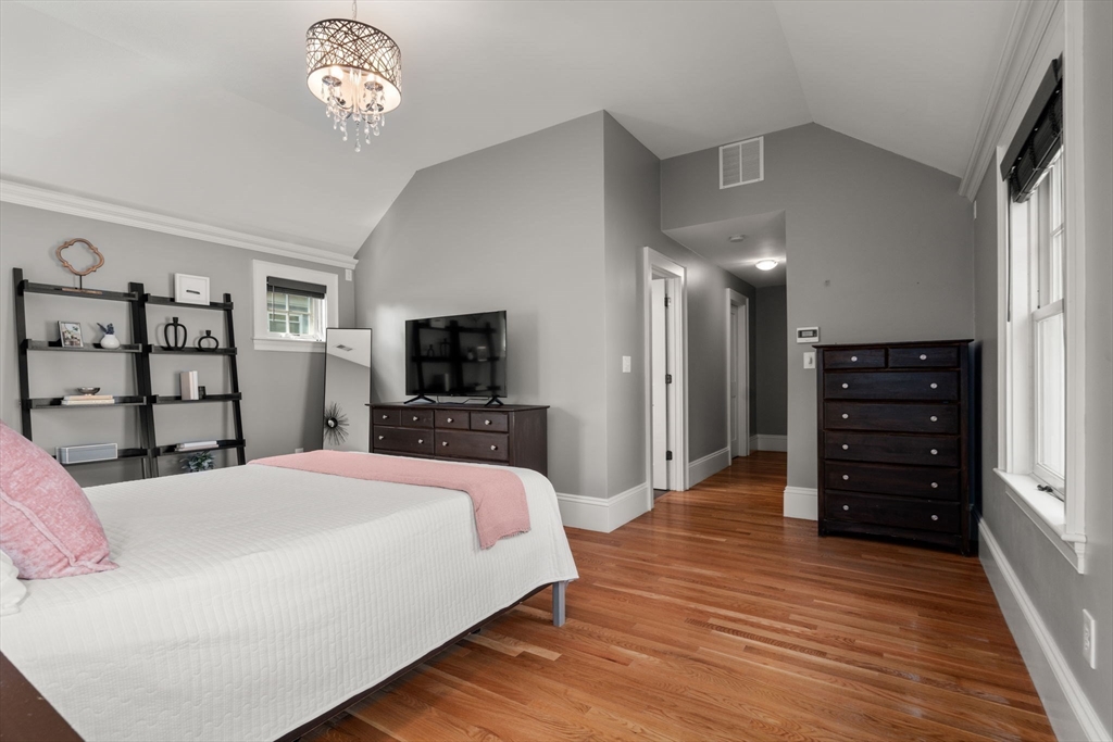 42 Aberdeen St, Newton, MA, 42 Aberdeen St, Newton, MA Photo #18
