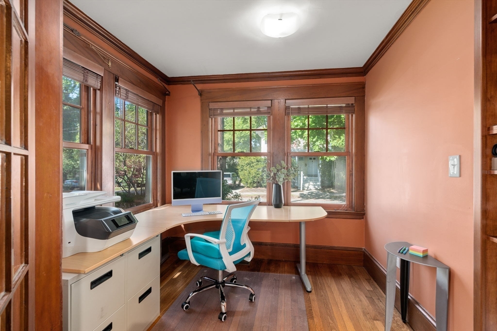 42 Aberdeen St, Newton, MA, 42 Aberdeen St, Newton, MA Photo #5