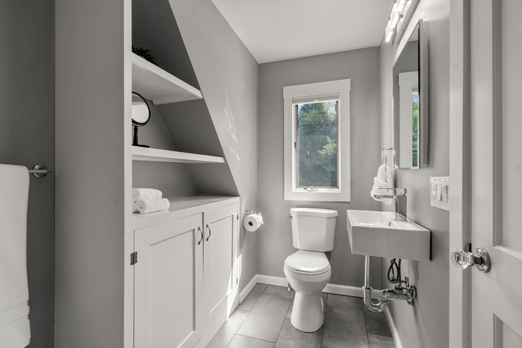 42 Aberdeen St, Newton, MA, 42 Aberdeen St, Newton, MA Photo #25