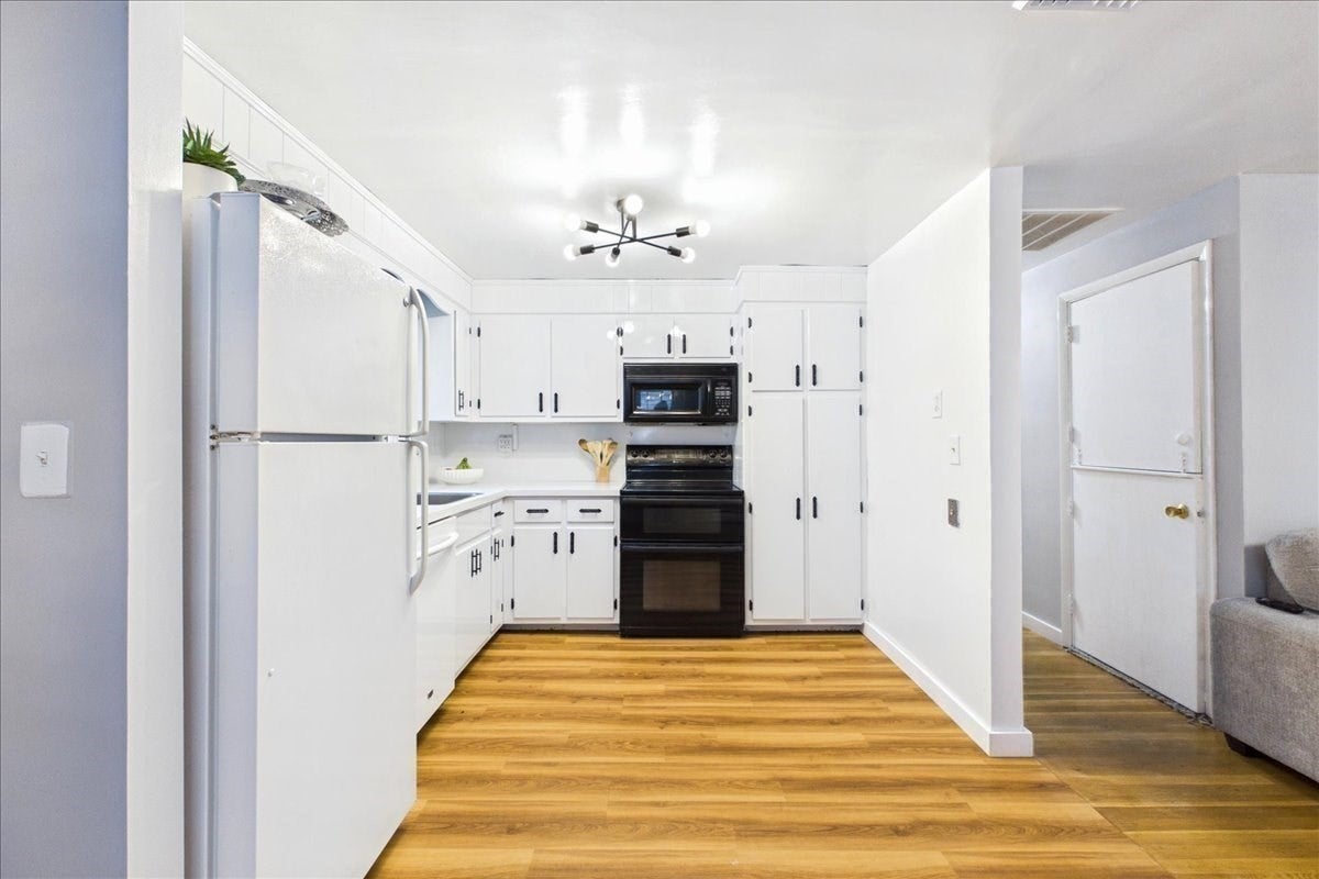 25 Oakview Cir, Medway, MA Photo #13