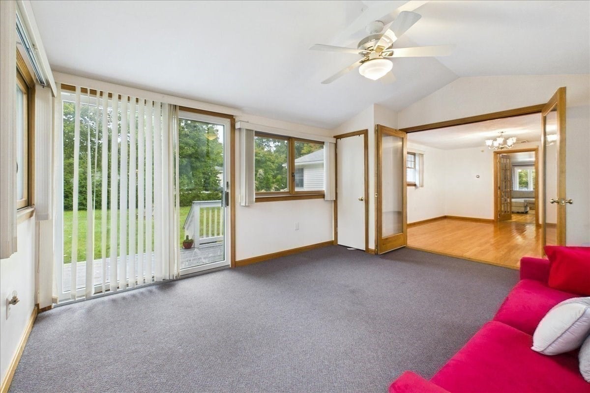 25 Oakview Cir, Medway, MA Photo #20