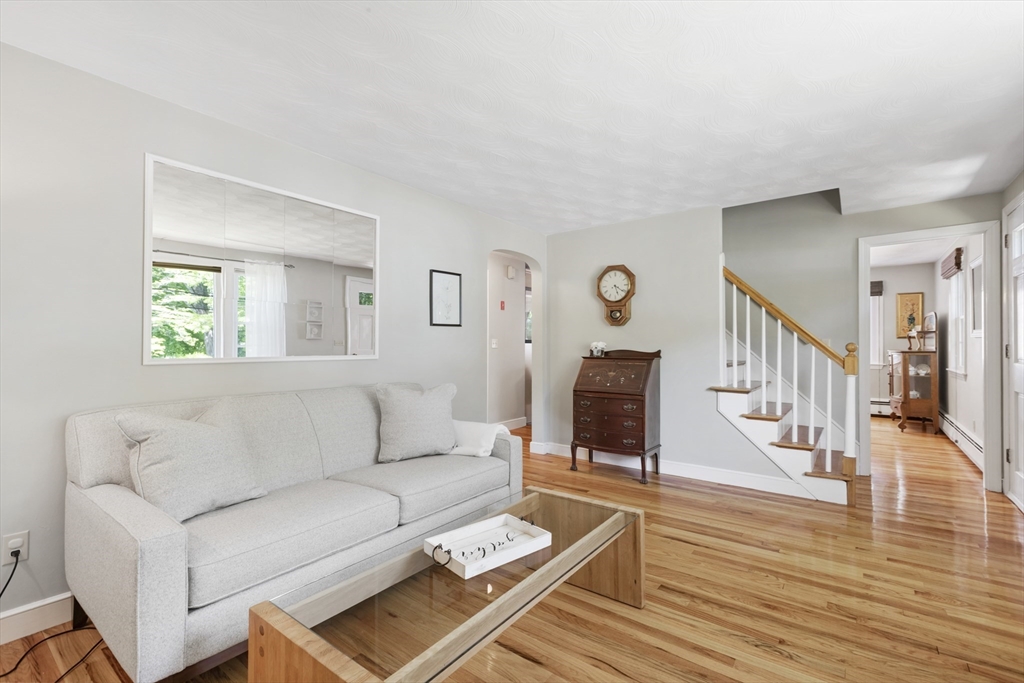 60 Hilltop Drive
