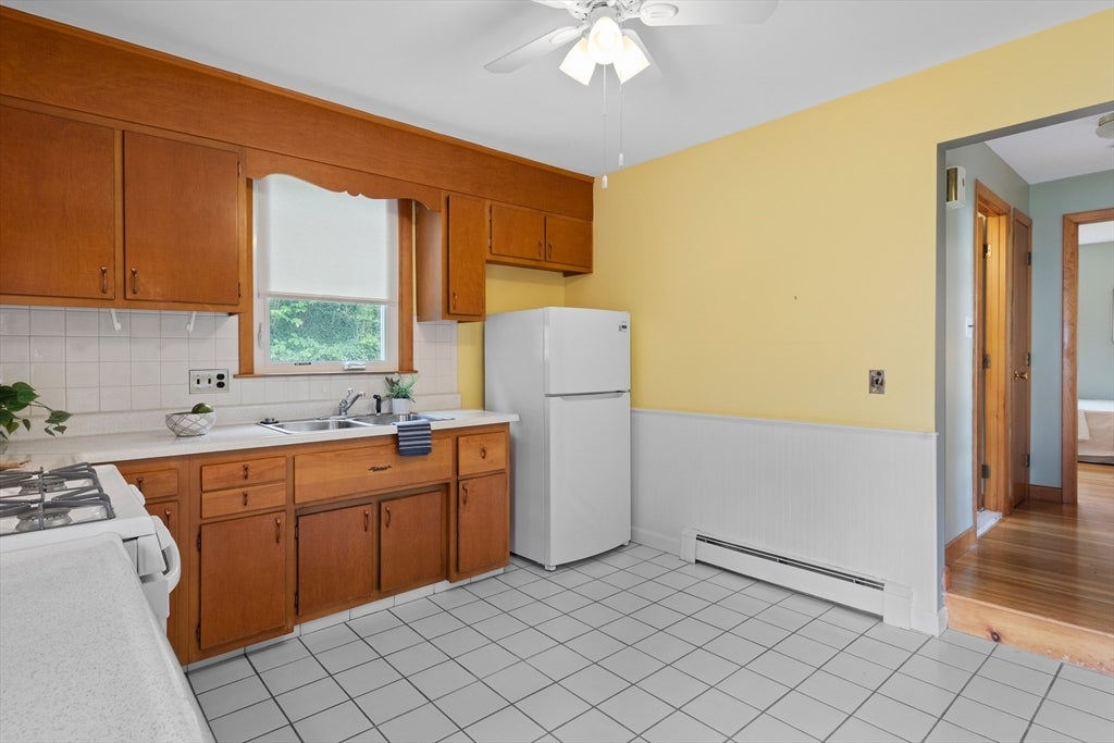 10 Cummings Avenue, Lexington, MA Photo #24