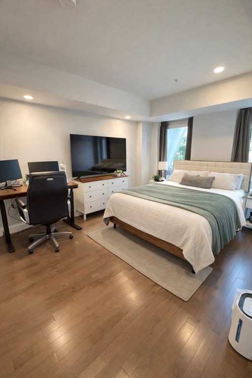 262 Monsignor O'brien Highway 403