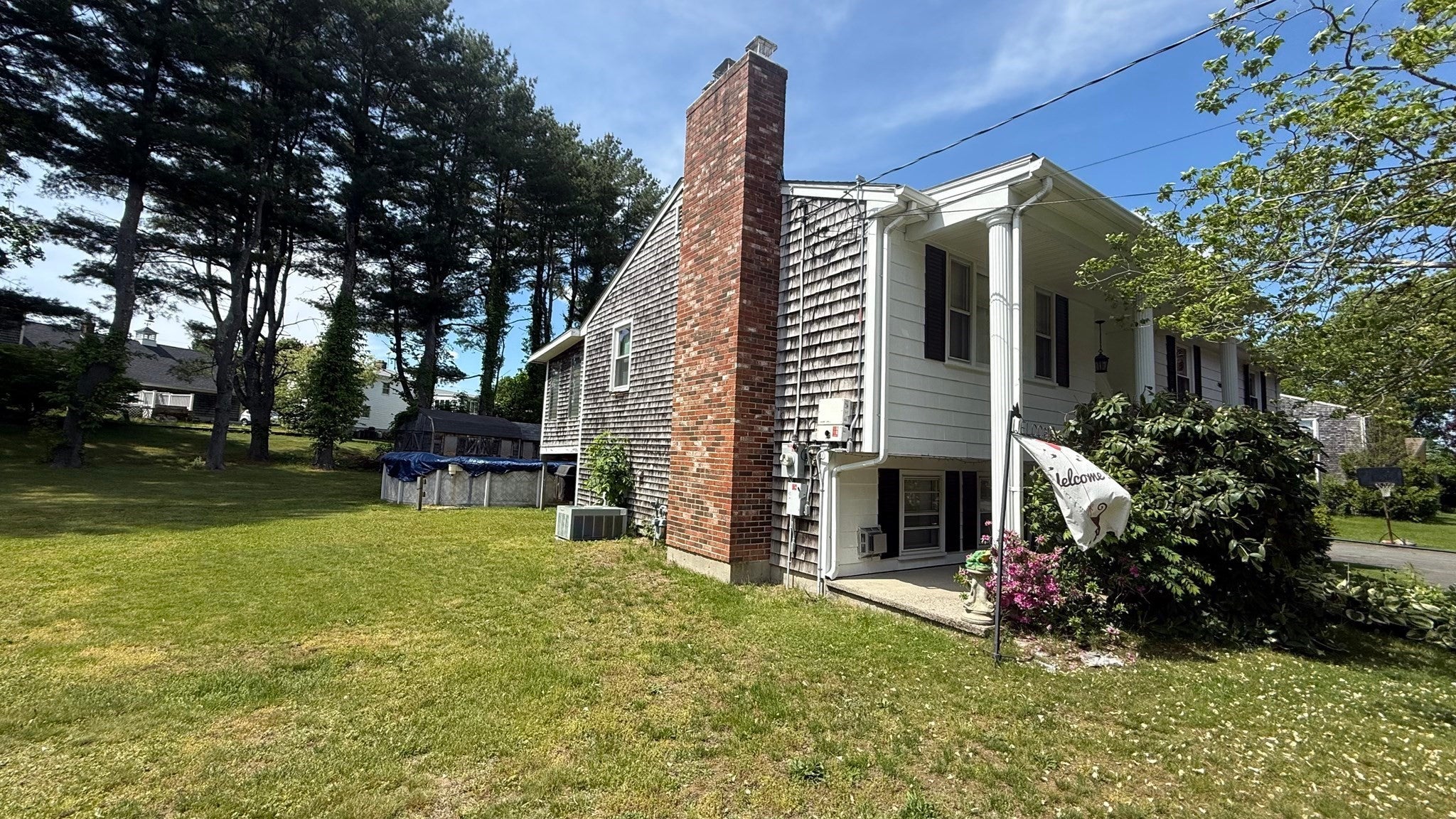 297 Elm St